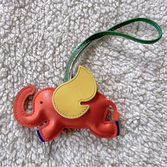 Elephant Faux Leather Bag Charm - Picture 1 of 3